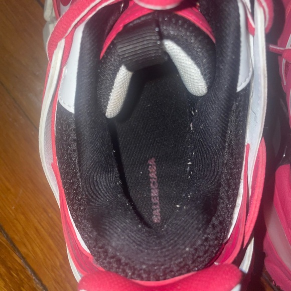 BALENCIAGA WOMENS TRACK SNEAKER - Picture 4 of 5